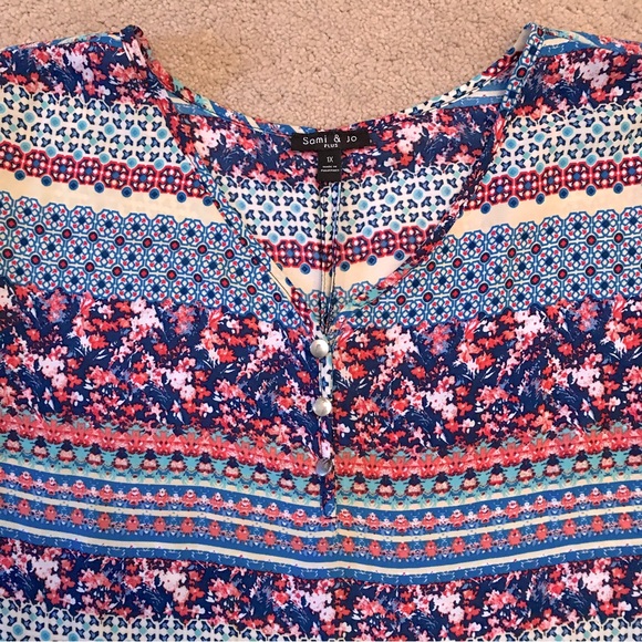 Sami Jo Printed Semi Sheer Summer Blouse Plus Size 1X Blue Pink High Low Hemline - Picture 2 of 10